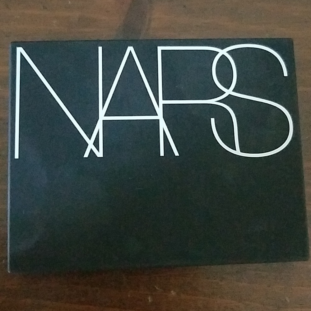 Nars Sunwash Diffusing Bronzer - Picture 2 of 4